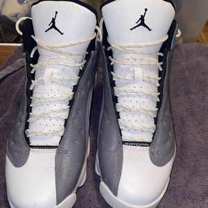 Nike air Jordan retro 13 Atmosphere grey